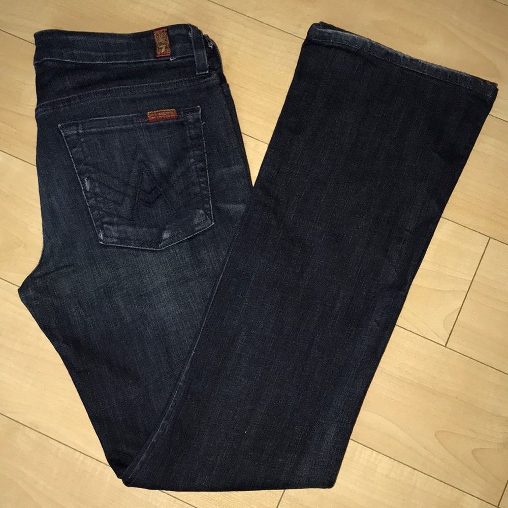 ⬇️FINAL SALE⬇️ 7 For All Mankind Bootcut Jeans